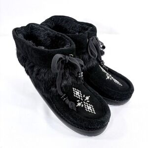 Manitobah Mukluks Boots Black Suede Rabbit Fur Beaded Vibram Sole Women L5